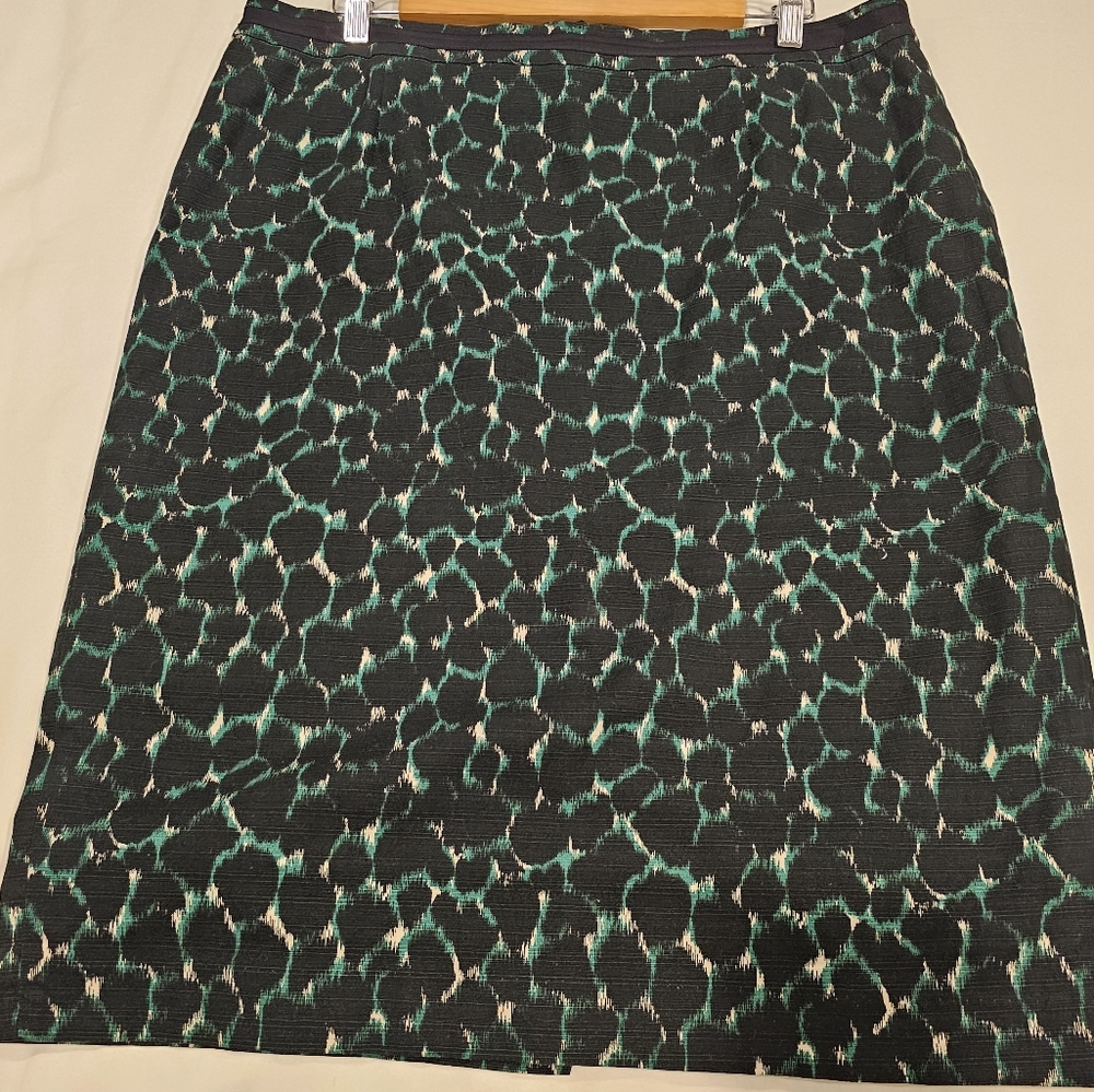 Boden pencil skirt 14L perfect for the holidays